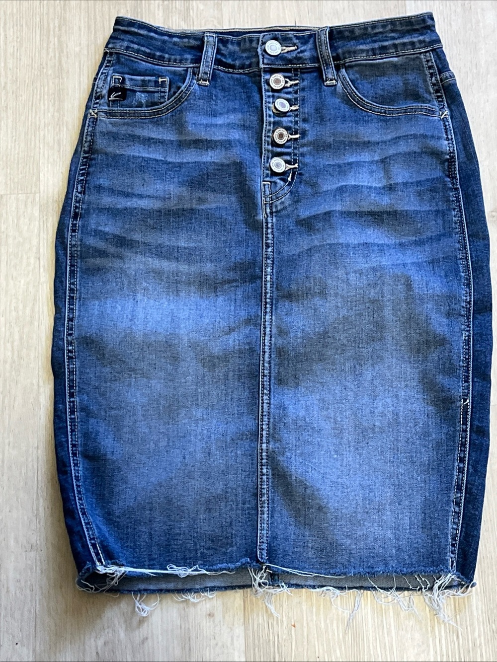 KanCan Blue Button-Front Denim Pencil Skirt